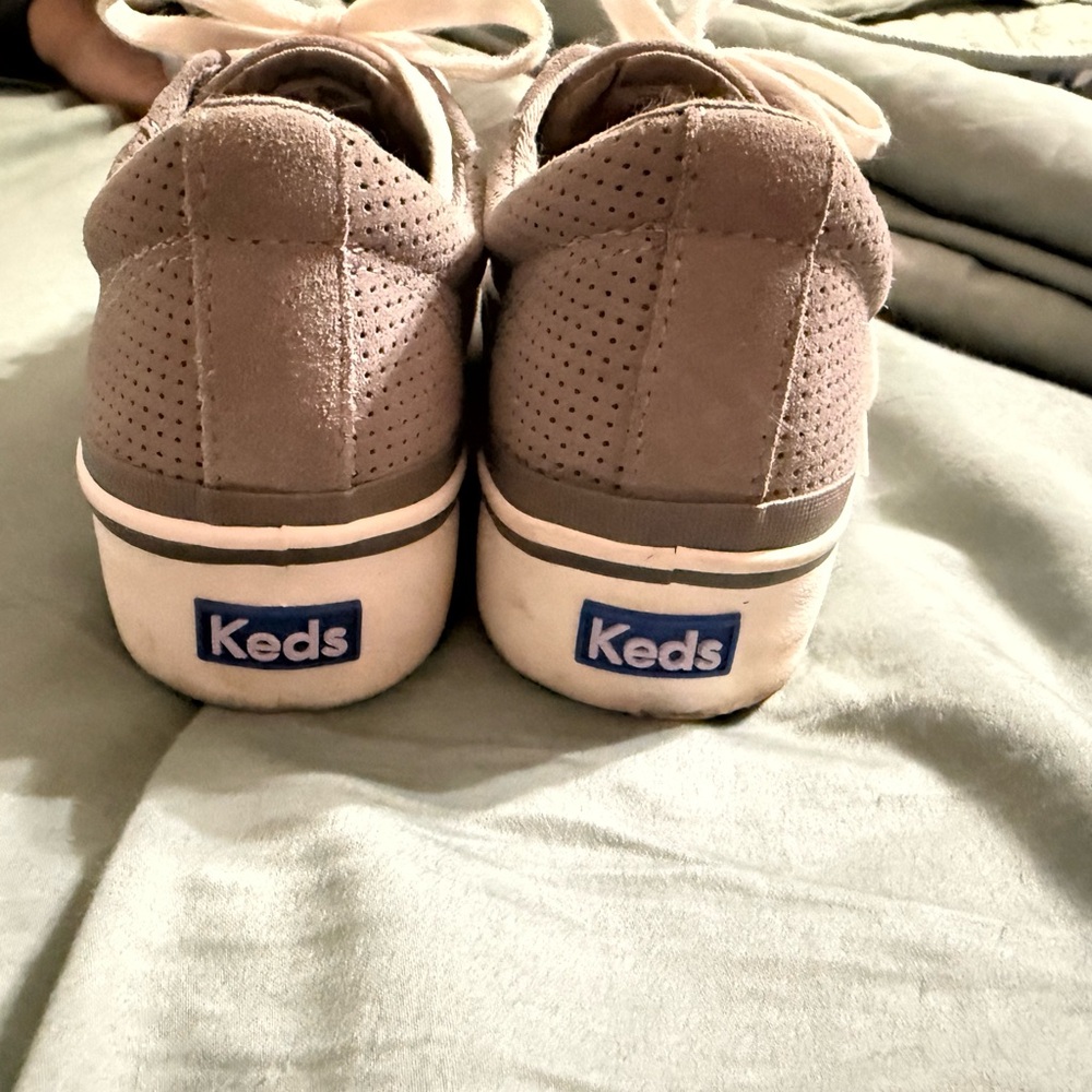 Keds Women's Sneakers in Gray and White